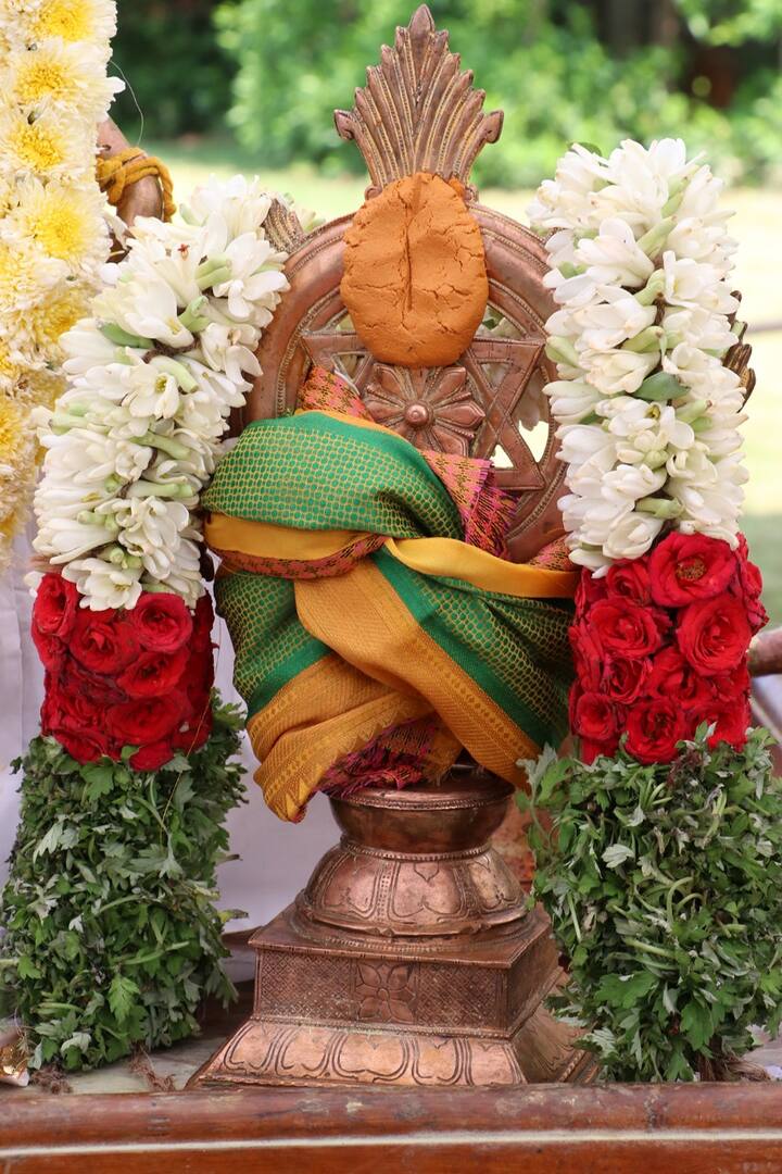 వైభవంగా ఒంటిమిట్ట కోదండరాముడి చక్రస్నానం