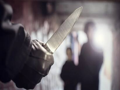 Man attacks lovers ex lover at kanniyakumari இன்ஸ்டா காதலியின் முன்னாள் காதலனை கடத்திச் சென்று போதை கும்பலுடன் தாக்கிய வாலிபர் கைது!