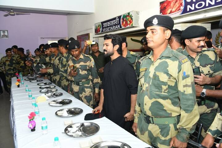 మెగా పవర్ స్టార్ రామ్ చరణ్ ప్రస్తుతం శంకర్ దర్శకత్వంలో ఓ సినిమా చేస్తున్నారు. (Image Courtesy: Ram Charan Instagram)