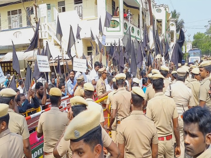 “தமிழகத்திற்கு இரண்டு சூரியன்கள்; அதில் ஒன்னு ஆளுநர் ரவி” - தருமபுரம் ஆதீனம் பேச்சால் பரபரப்பு