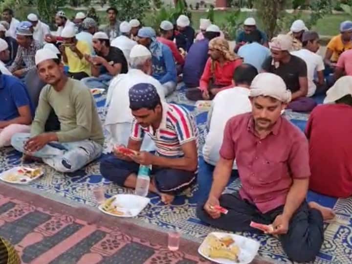 Barabanki Jail Uttar Pradesh Hindu Muslim unity one dozen Hindu prisoners fasting in Ramzan ANN Barabanki News: बाराबंकी जेल में दिखी एकता की अनोखी मिसाल, एक दर्जन से ज्यादा हिंदू बंदी भी रख रहे रोजा