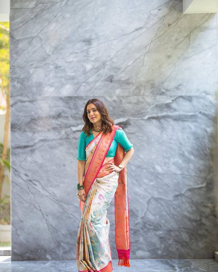 కొన్ని సినిమాలు చేశాక ప్రేమించిన వ్యక్తిని పెళ్లి చేసుకుని దుబాయ్ లో సెటిలైపోయింది. -Image credit: NishaAggarwal/Instagram