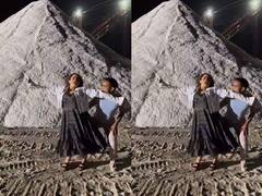 अतरंगी सारा अली खान का फिर दिखा अनूठा अंदाज, नमक के पहाड़ के आगे खूब लगाए ठुमके