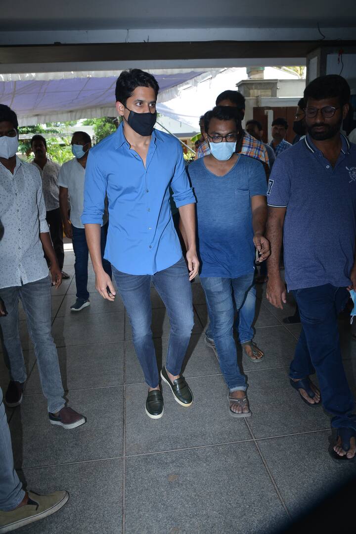 అనారోగ్య సమస్యలతో మూడు రోజుల క్రితం హైదరాబాద్ సిటీలోని ప్రముఖ ఆస్పత్రిలో చేరారు.