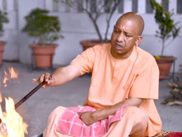 Yogi model of UP riots can be stopped only by the yogi formula यूपी के योगी मॉडल से ही दंगा रूक सकता है !