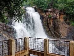 Rajpuri Waterfall: हर मौसम में बरकरार रहती है रजपुरी जलप्रपात की खूबसूरती, तस्वीरें मोह लेंगी आपका मन
