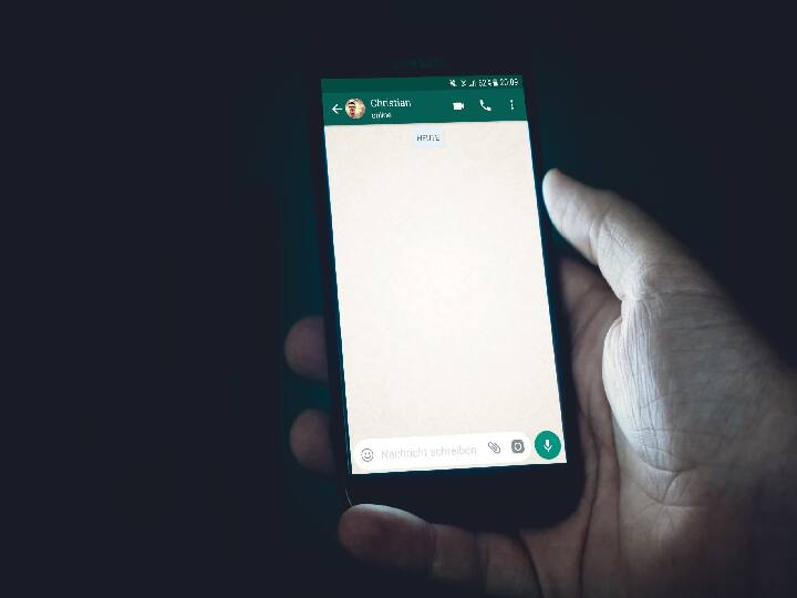 WhatsApp new update gives option to help hide 'Last Seen' status for specific contacts WhatsApp Update: விரைவில் புதிய அப்டேட்! வாடிக்கையாளர்களை கவர வரும் வாட்ஸ் அப்!