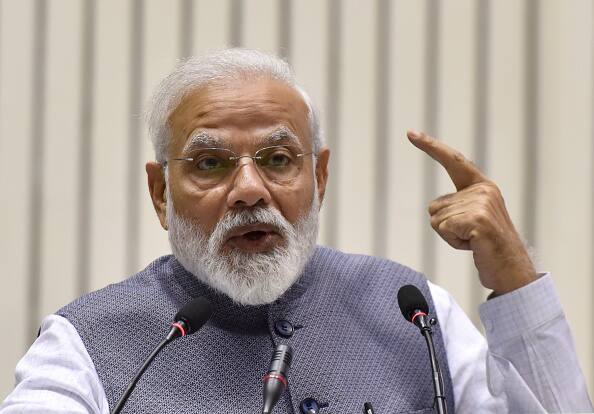 PM Modi Breaks From Tradition, To Address Nation From Red Fort After Sunset PM Modi Breaks From Tradition, To Address Nation From Red Fort After Sunset