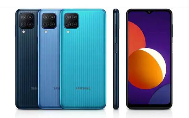 Samsung Galaxy M12: এই স্মার্টফোনে কোয়াড রেয়ার ক্যামেরা সেটআপ দেওয়া হয়েছে। এতে 48 মেগাপিক্সেলের একটি   প্রাথমিক ক্যামেরা, 5 মেগাপিক্সেলের একটি সেন্সর ও দুটি 2 মেগাপিক্সেলের ক্যামেরা রয়েছে। সেলফি ও ভিডিও কলিংয়ের জন্য এতে একটি   8-মেগাপিক্সেল ফ্রন্ট ক্যামেরা রয়েছে। এর দাম 10499 টাকা।