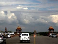 Weather Update: Delhi To Receive Light Showers After 2 Days Of Heatwave, Mercury To Drop By 3 Degrees
