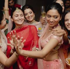 Inside Pics: शादी के बाद आलिया भट्ट की सहेलियों संग यूं मस्ती करते दिखे रणबीर कपूर, यहां देखें मजेदार तस्वीरें