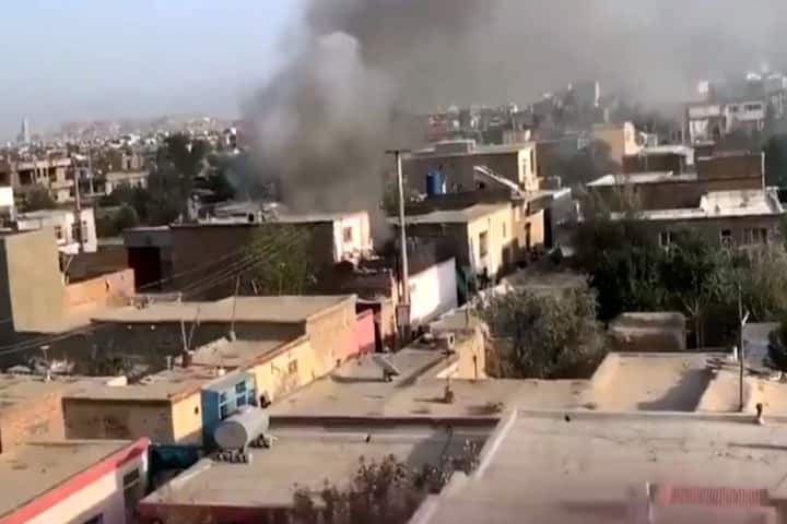 Blast at mosque in Afghanistan’s Mazar-e-sharif, causalities feared, know details Afghanistan Mosque Blast: అఫ్గానిస్థాన్‌లో వరుస బాంబు పేలుళ్లు- 10 మంది మృతి