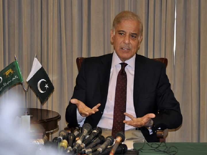 Pakistan: PM Shehbaz Sharif's 34-Member Cabinet Takes Oath With 5 Women Ministers, Bilawal Bhutto Not In