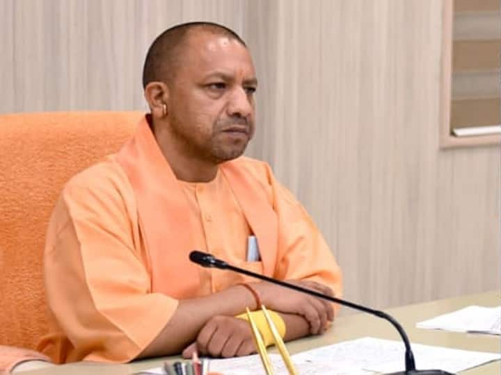 UP CM Adityanath Mandates Prior Permission For Religious Processions. Organisers To Furnish Affidavit Ensuring Peace CM Adityanath Mandates Affidavit For Conducting Religious Processions, Seeks Strict Compliance