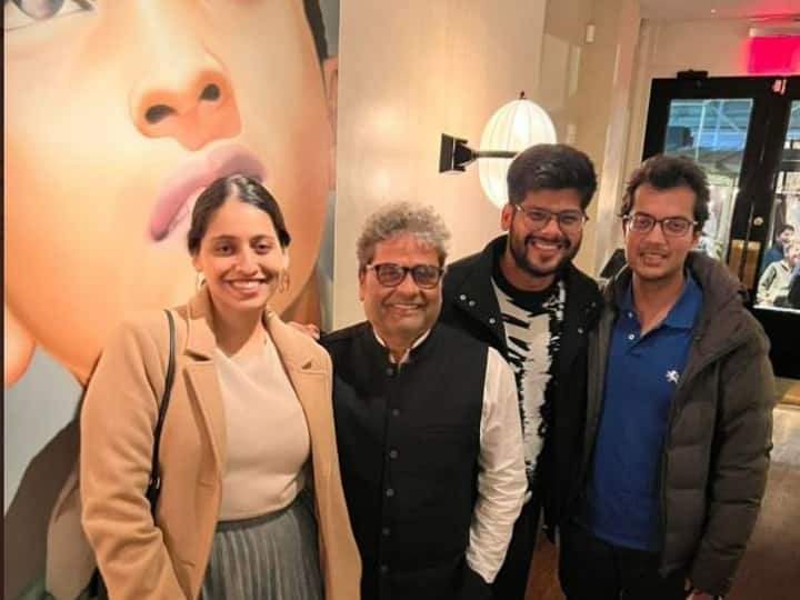 Vishal Bhardwaj Is All Praises For Priyanka Chopra's New Restaurant in NYC Vishal Bhardwaj Is All Praises For Priyanka Chopra's New Restaurant in NYC