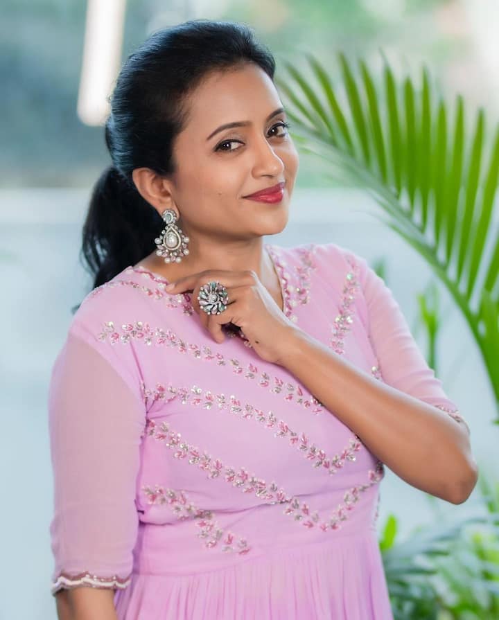 సుమ కనకాల (Image courtesy - @Suma Kanakala/Instagram)