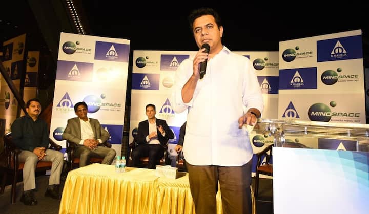 This Skywalk is expected to ease commute for around 30,000 people on a daily basis, said KTR. (Image: Twitter/Minister for IT, Industries, MA & UD, Telangana)