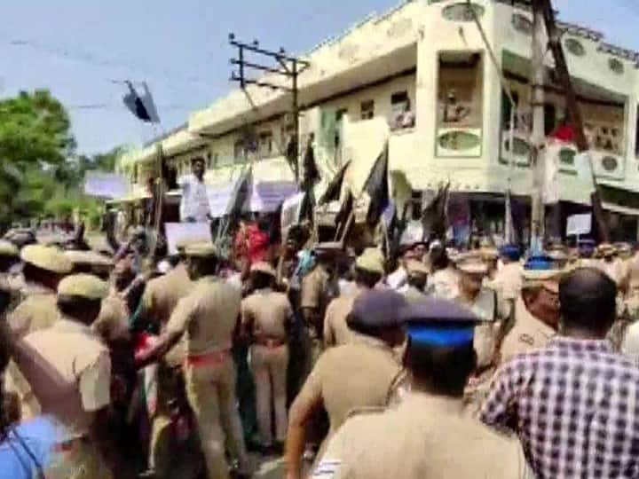 Tamil Nadu: Black Flags Waved At Governor RN Ravi Over NEET Bill Row Tamil Nadu: Black Flags Waved At Governor RN Ravi Over NEET Bill Row