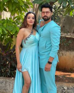 जबरदस्त है मोनालिसा और विक्रांत की जोड़ी, आसमानी रंग पहने ड्रीमी लगा ये कपल