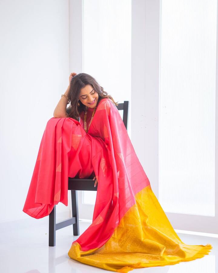 ఈమెకు మూడేళ్ల బాబు ఉన్నాడు. -Image credit: NishaAggarwal/Instagram