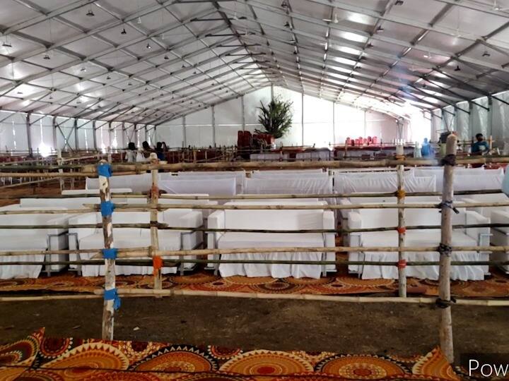 या महाविद्यालयाच्या 36 एकर परिसरात सात व्यासपीठ तयार करण्यात आले आहेत. मुख्य व्यासपीठाच्या ठिकाणी 10 ते 12 हजार प्रेक्षकांना बसण्याची व्यवस्था करण्यात आली आहे. तर, सहा व्यासपीठ ज्या ठिकाणी आहेत त्या ठिकाणी प्रत्येकी 1 हजार रसिकांची आसनव्यवस्था करण्यात आली आहे.