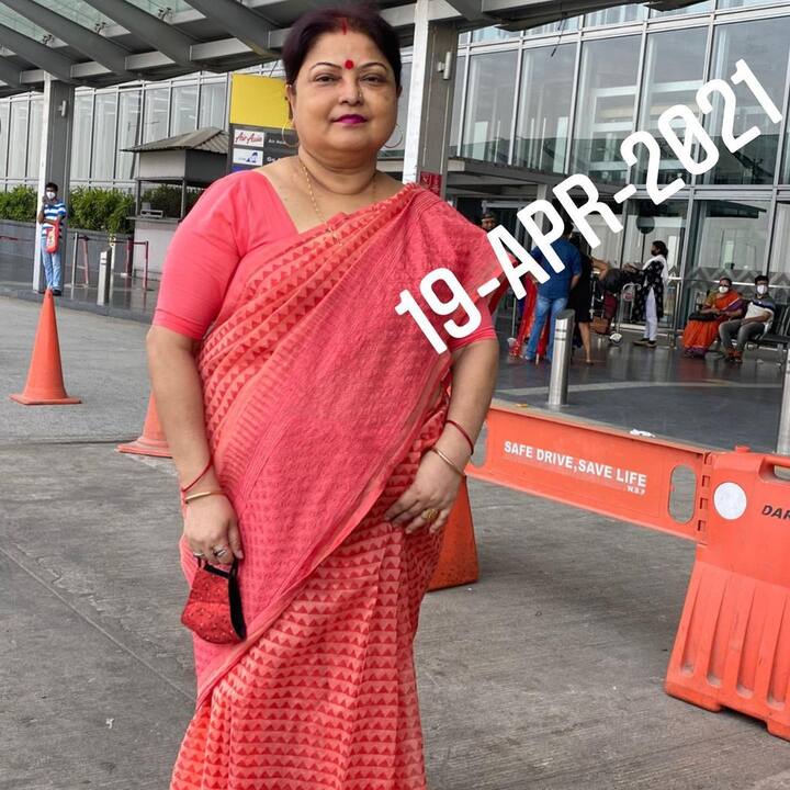 उन्होंने लिखा कि मां आप एक सेनानी हैं और आप अभी भी लड़ रहे हैं आप मजबूत हैं. बचपन से ही आपने हमें हर पल ताकत दी. आप जल्द ही ठीक हो जाएंगी मां.