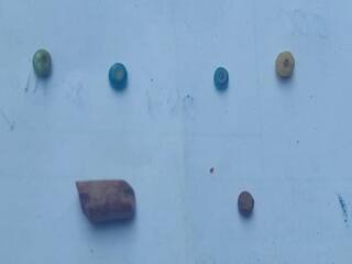 Keezhadi Excavation: 8 ஆம் கட்ட அகழாய்வில் ஆபரணமாக பயன்படுத்திய பாசி மணிகள் கண்டுபிடிப்பு