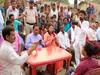 MLA की 'पंचायत' में MP पर चला 'बुलडोजर', पीड़ित ने कहा- JDU सांसद अजय मंडल मांगते हैं 5 परसेंट घूस, जानें पूरा मामला