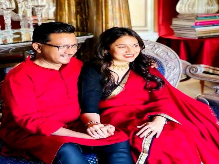 ​Tina Dabi Pradeep Gawande Marriage Today Tina Dabi Wedding Reception Also In Jaipur ​Tina Dabi Marriage Today: ​​टीना डाबी प्रदीप गावंडे की शादी आज, ​जयपुर में होगा रिसेप्शन