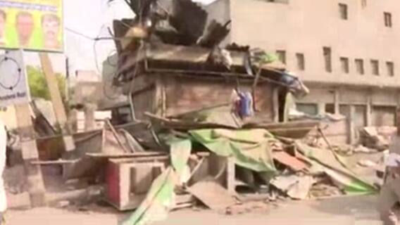 Jahangirpuri में मस्जिद से मंदिर तक..कहां-कहां चला बुलडोजर?जिनके घर-दुकान हुए तबाह.उनकी आपबीती सुनिए