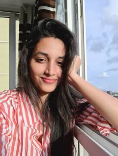 KGF Srinidhi Shetty Photos: ராக்கி பாயின் தேவதை.. கே.ஜி.எஃப் 2 ஹீரோயின் ஸ்ரீநிதி ரெட்டியின் போட்டோஸ்..!