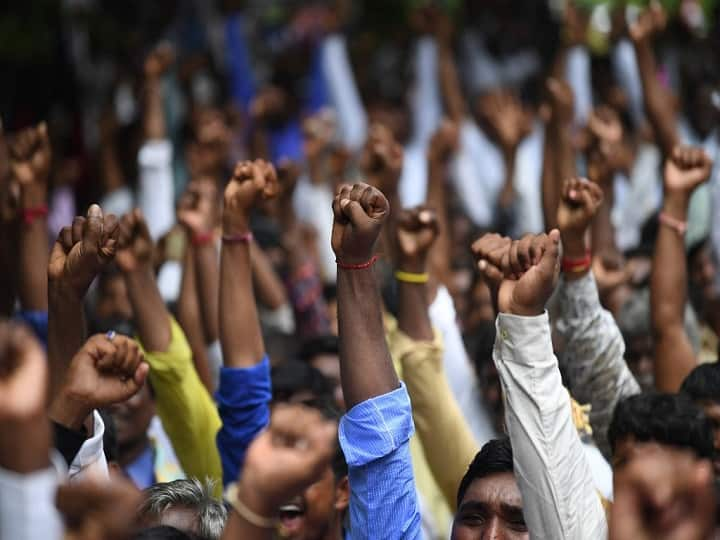 Rajasthan Dalits in Bharatpur protest attack during rally threaten to migrate from villages viral video Dr B R Ambedkar Rajasthan: Dalits Take Out Protest March Over 'Attack' On Bharatpur Rally By Dominant Caste