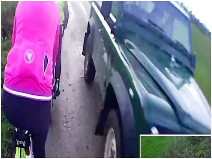 Land Rover Owner Finned for overtaking Cyclist Police Involved in this matter after seeing a viral video लैंड रोवर से किया साइकिलिस्ट को ओवरटेक, कार मालिक पर लगा करीब 99 हजार रुपये का जुर्माना