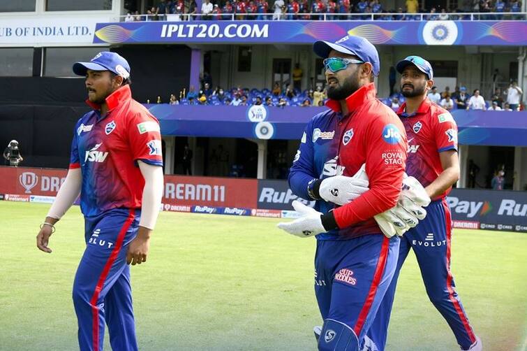 IPL 2022 News Delhi Capitals Foreign Players Test Corona Positive before PBKS match DC vs PBKS: દિલ્હી કેપિટલ્સનો વધુ એક ખેલાડી પોઝિટિવ,  જાણો આજની મેચ રમાશે કે નહીં