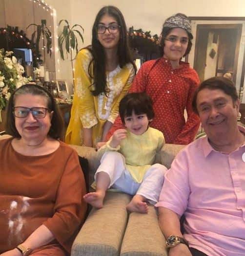 करीना ने 2007 में मुंबई मिरर को यह भी बताया कि बबीता 