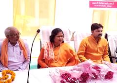 Fatehpur News: फतेहपुर में स्वास्थ्य मेले में पहुंचीं केंद्रीय राज्यमंत्री साध्वी निरंजन ज्योति, पीएम मोदी को लेकर कही ये बात
