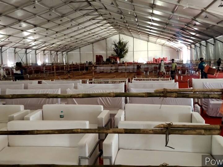 आयोजक असलेल्या महाराष्ट्र उदयगिरी महाविद्यालय, सैनिक शाळा आणि शहरातील इतर संस्थेत काम करणारे 310 कर्मचारी मागील चार महिन्यांपासून काम करत आहेत. 1200 स्वयंसेवक त्यांच्या मार्गदर्शनात येथे कार्यरत आहेत. विविध विभागात कामे वाटून देण्यात आली आहेत.