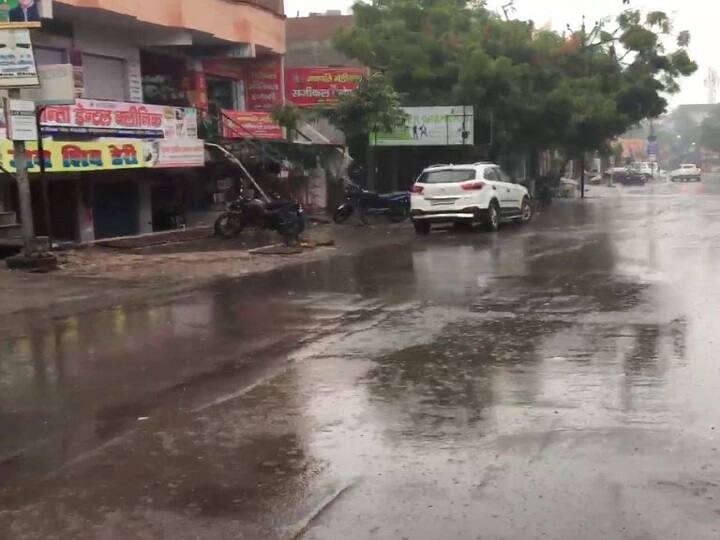 UP Weather Forecast Today 20 April IMD Heatwave Rains Alerts in Lucknow Varanasi Prayagraj Kanpur Gorakhpur Ayodhya Meerut Agra News UP Weather Forecast: यूपी में बढ़ती गर्मी पर लगेगा ब्रेक, मौसम में होने जा रहा है बड़ा बदलाव, जानें- ताजा अपडेट