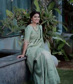 Sneha Latest Photos: புன்னகை அரசி சினேகா லேட்டஸ்ட் க்ளிக்ஸ்