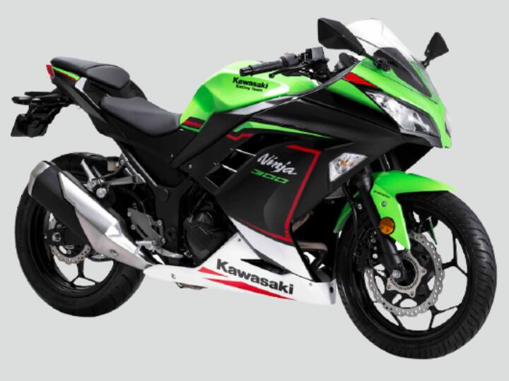 Kawasaki Ninja 300 ready to launch soon company shares teaser Know expected features and prices कावासाकी जल्द लॉन्च करेगी KTM RC 390 और Yamaha YZF-R3 को टक्कर देने वाली ये नई स्पोर्ट्स बाइक