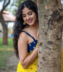 Monika Bhadoriya Photos: 'તારક મહેતા'ના બાગાની બાવરીએ આપ્યા ગ્લેમરસ પોઝ