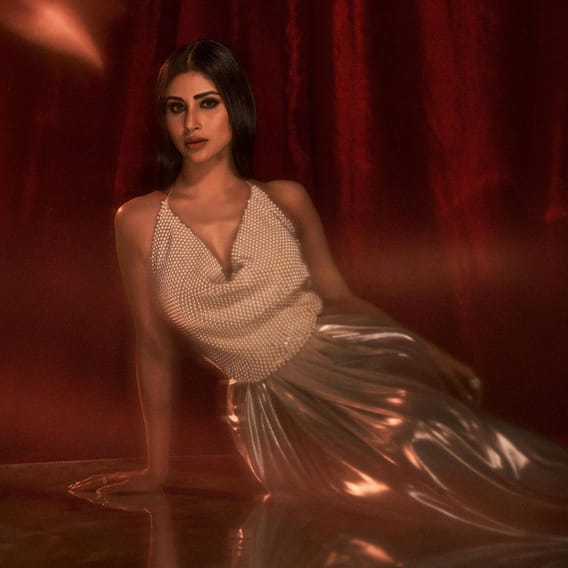 Then came the sizzling look of Mouni Rai, the sensation of wearing a halter neck dress.
