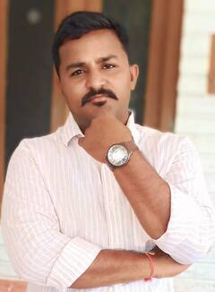 Breaking: Mahabubabad TRS Councellor Hacked To Death | గొడ్డలితో అందరూ చూస్తుండగానే | ABP Desam