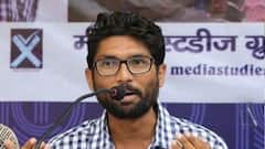 Jignesh Mevani : গ্রেফতার জিগনেশ মেবানি, বিক্ষোভ কংগ্রেস কর্মীদের।Bangla News