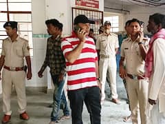 सुपौल सदर अस्पताल में कैदी की मौत के बाद हंगामा, परिजनों ने जेल प्रशासन पर लगाए गंभीर आरोप, डॉक्टर ने बताया ये कारण