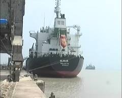 કંડલા પોર્ટ પરથી 2500 કરોડ રૂપિયાનું ડ્રગ્સ ઝડપાયુ, જુઓ વીડિયો