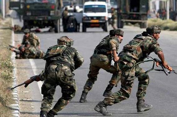J&K ਦੇ ਬਾਰਾਮੂਲਾ 'ਚ ਅੱਤਵਾਦੀਆਂ ਨਾਲ ਮੁਠਭੇੜ, 3 ਜਵਾਨ ਜ਼ਖ਼ਮੀ