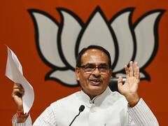Electricity Goes Off During MP CM's Speech, Shivraj Chouhan Admits To 'Coal Crisis' In State