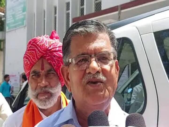 Rajasthan News Gulabchand Kataria counterattacked on CM's mental disturb statement ANN Rajasthan News: सीएम गहलोत ने बताया 'मेंटल डिस्टर्ब' तो अब गुलाबचंद कटारिया ने किया ये पलटवार