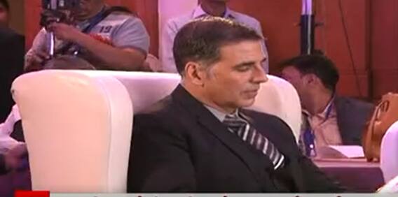 Akshay Kumar Paan Masala: गुटख्याच्या जाहिरातीमुळे अक्षयवर चाहते नाराज ABP Majha